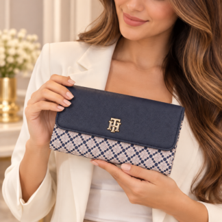 Billetera Tommy Hilfiger #XW05921